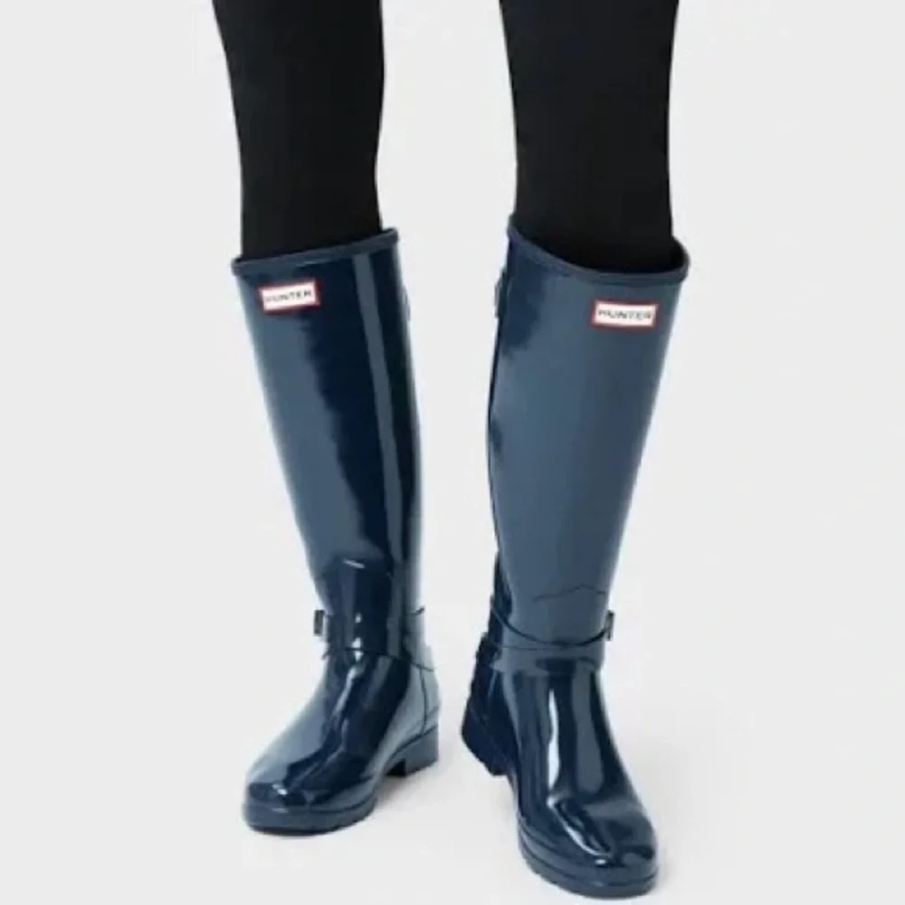Hunter Women Glossy Original Tall Rain Boots Navy